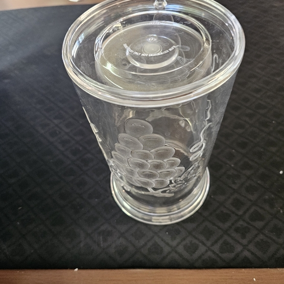 Lucite Wine/Champagne Cooler/Bucket - Picture 2 of 2